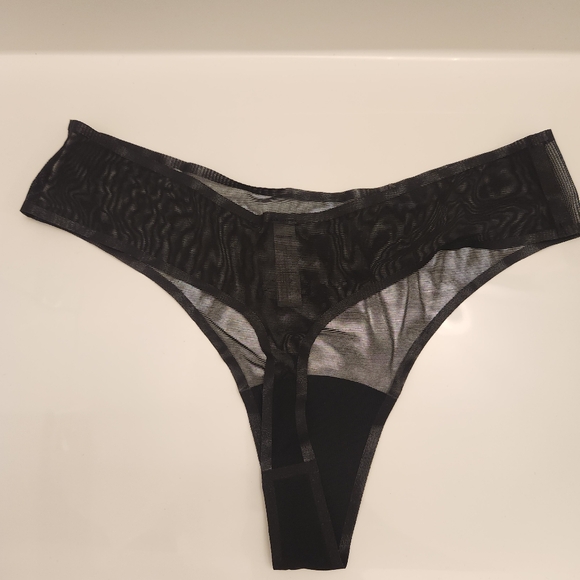 Commando Mesh Thongs Size S - Picture 3 of 3